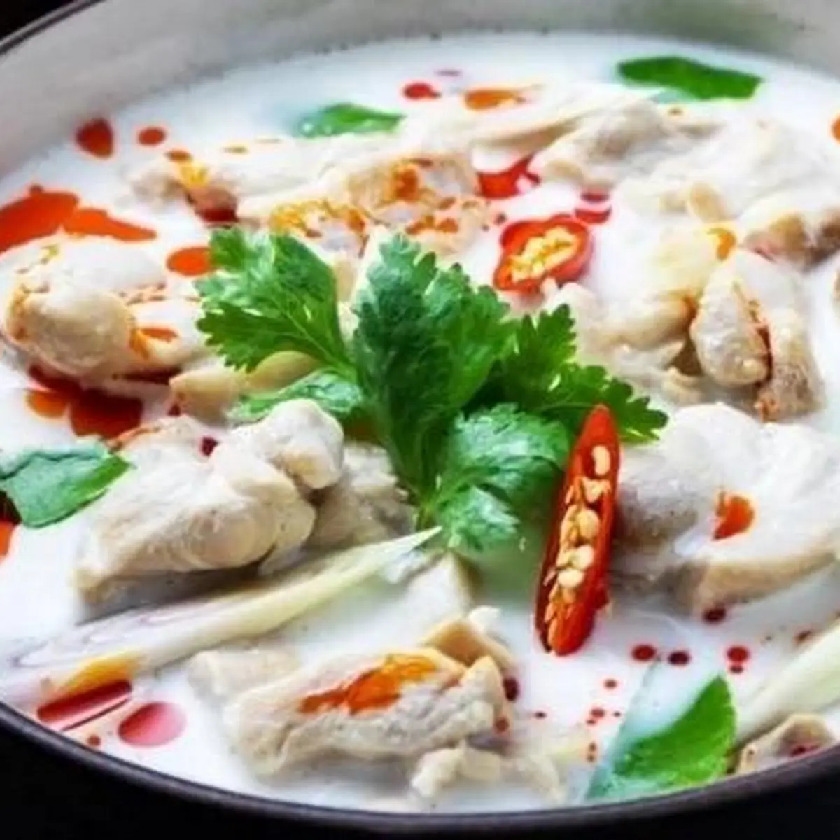 Tom Kha