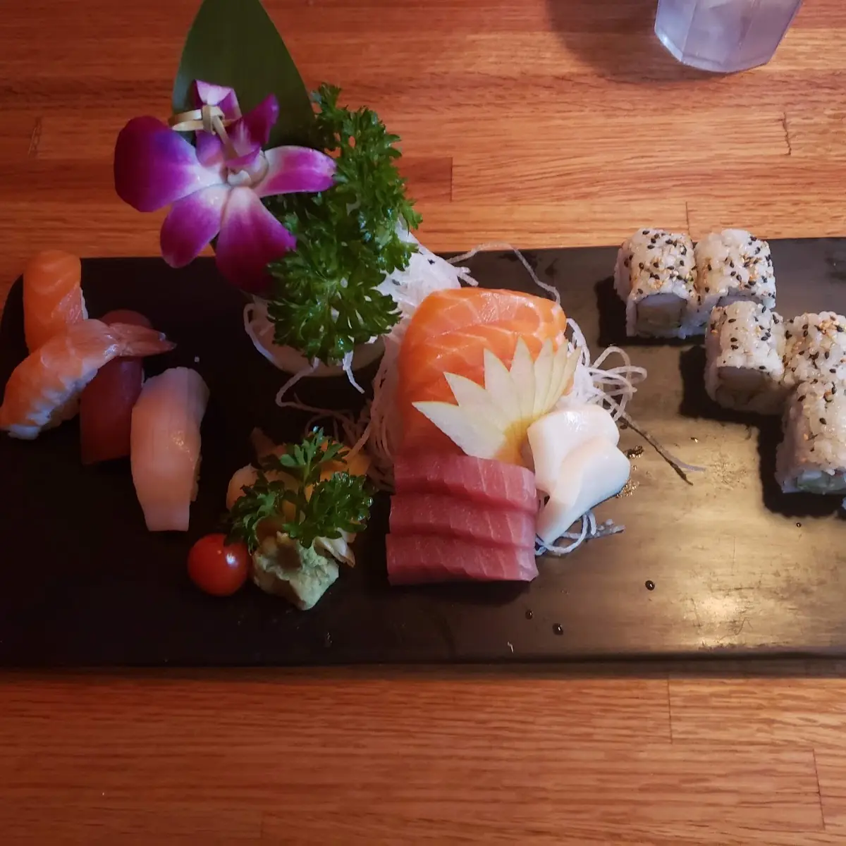 Sashimi Deluxe
