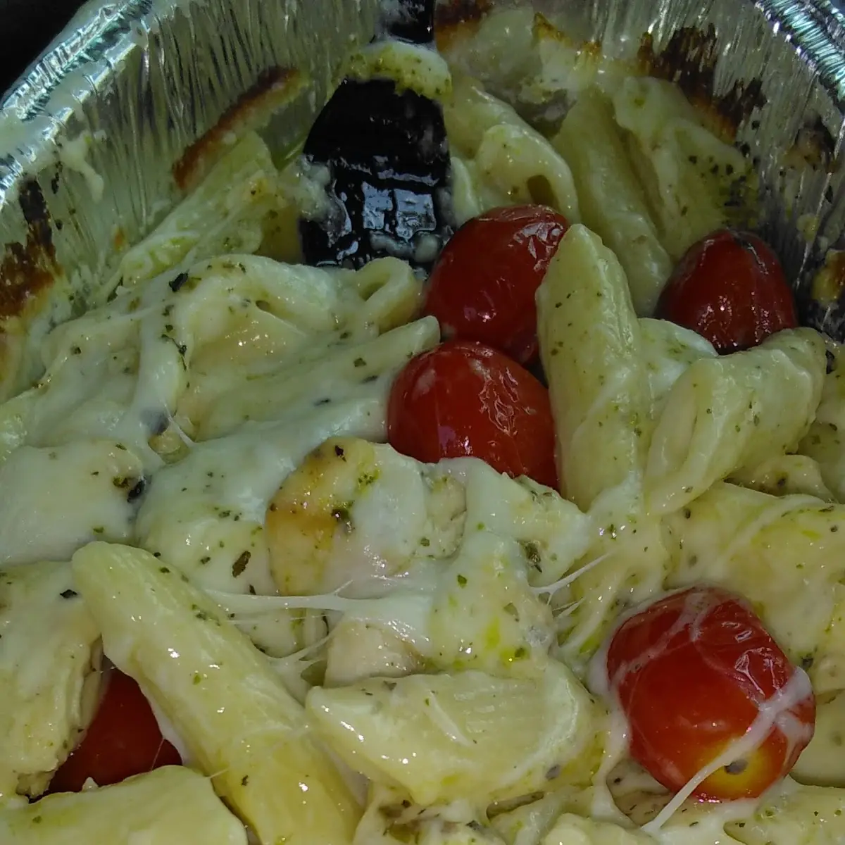 Penne Creamy Basil Chicken
