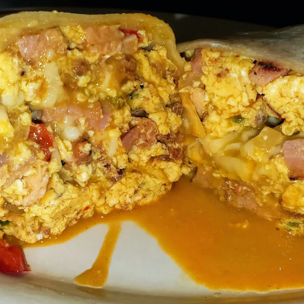 Breakfast Burrito with Everything Burritos Desayuno
