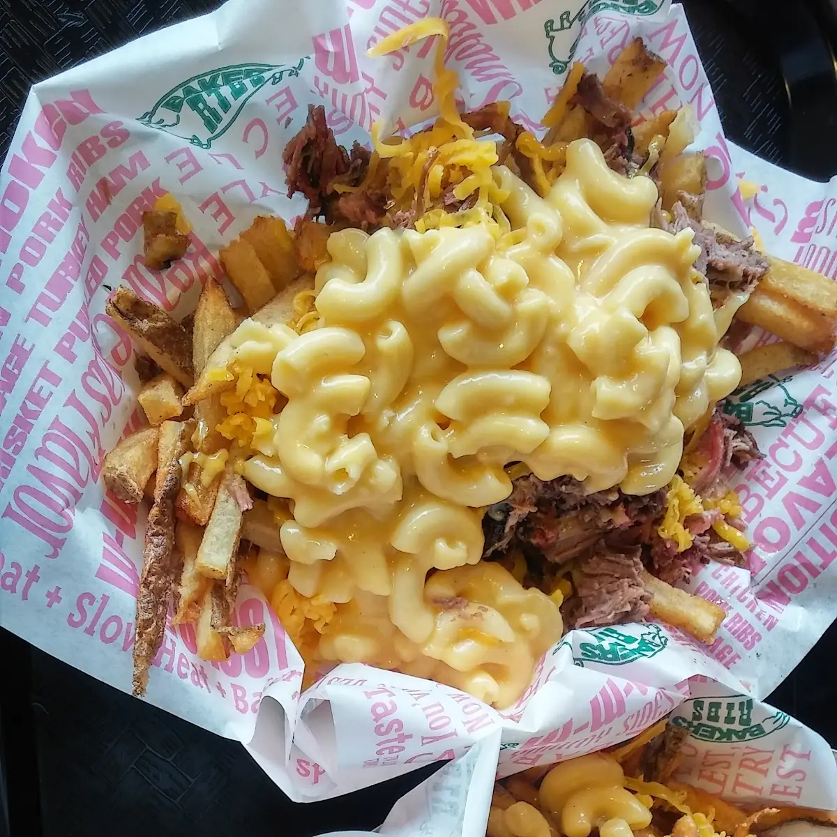 Mac N Chees Loaded Fries