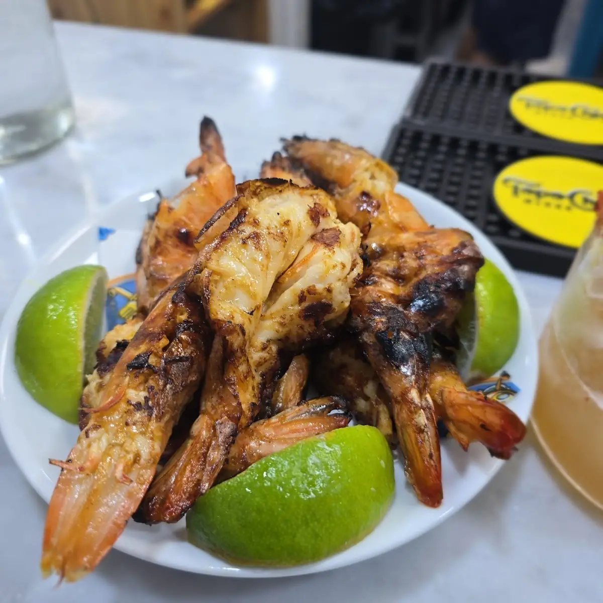 Grilled Shrimp with Lime Wedges