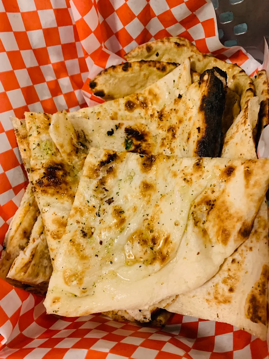 Garlic Naan& Chicken, New Tandoori Nites