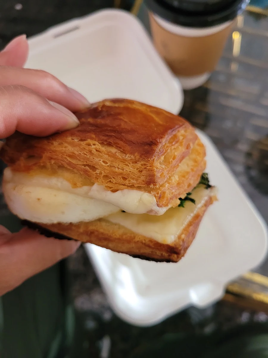 Ham & Swiss Croissant