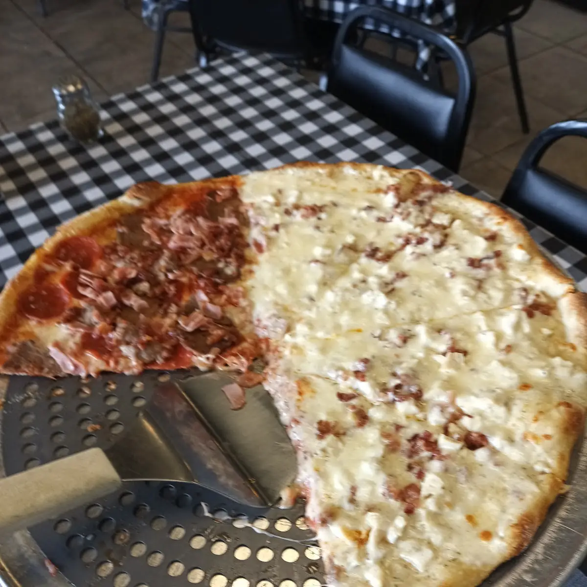 Pizza Bacon Chicken Ranch