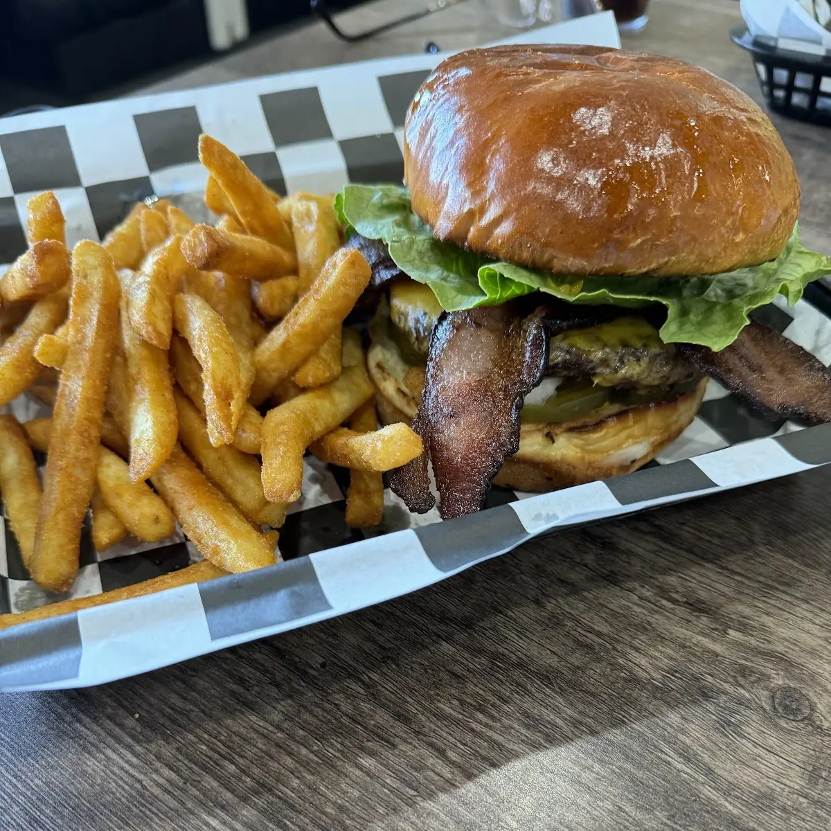 Bacon Cheeseburger