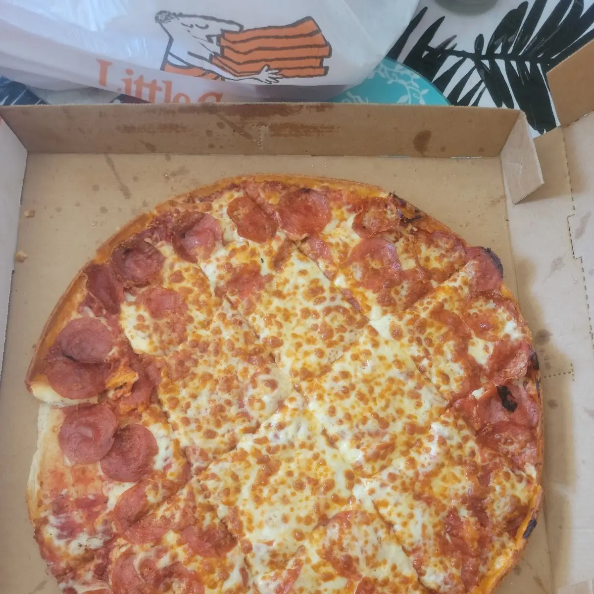 Pepperoni Pizza Thin Crust