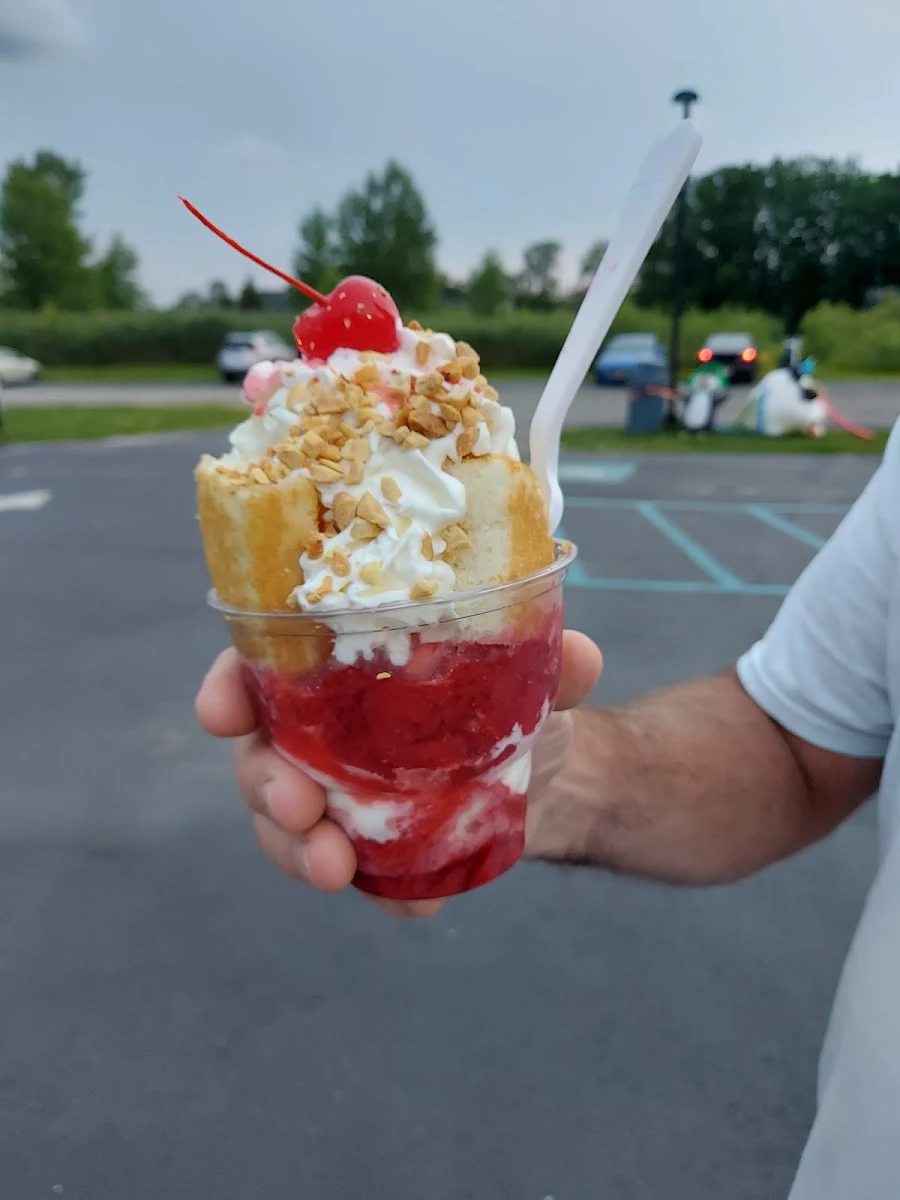 Strawberry Shortcake Sundae