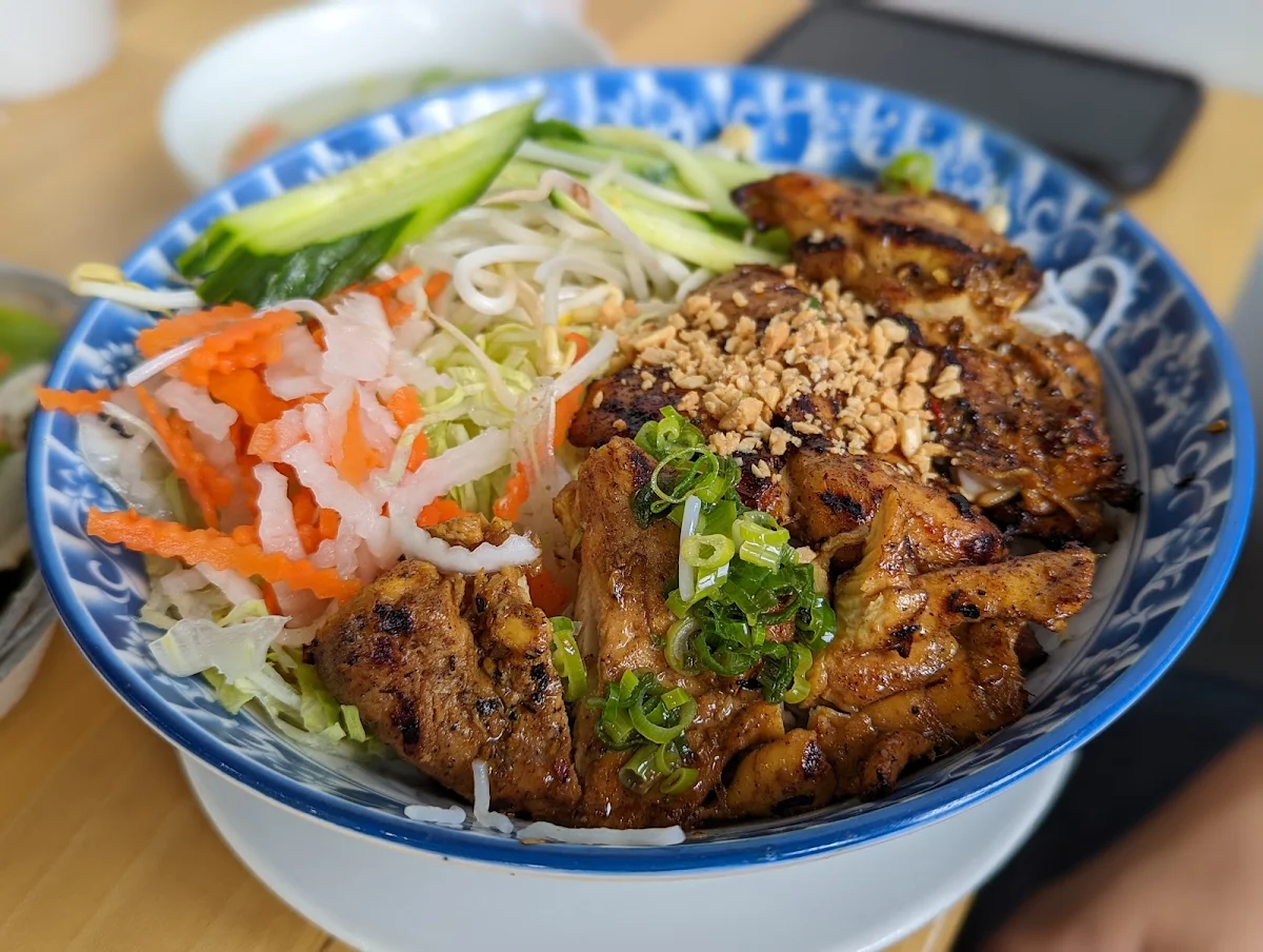Grilled Chicken with Spring Roll Vermicelli Bowl, La Maison Da Nang