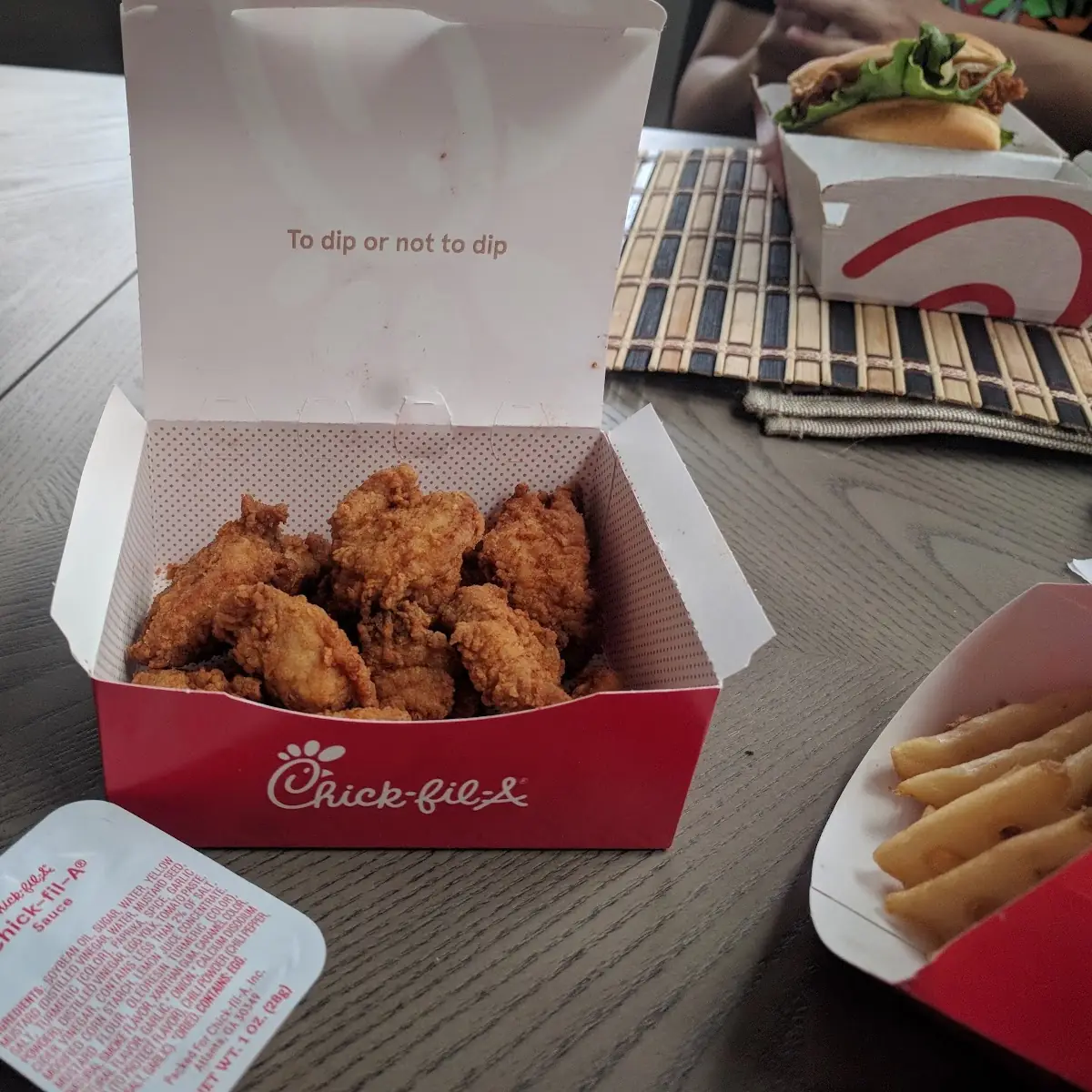 Chicken Nuggets with Sauce