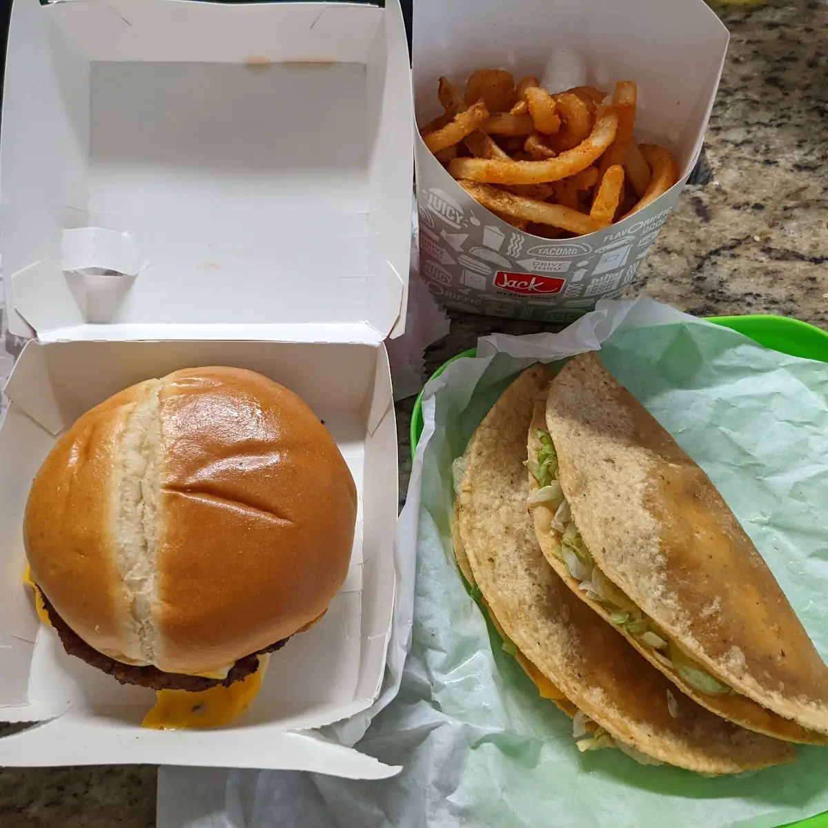 Jumbo Jack Cheeseburger Combo