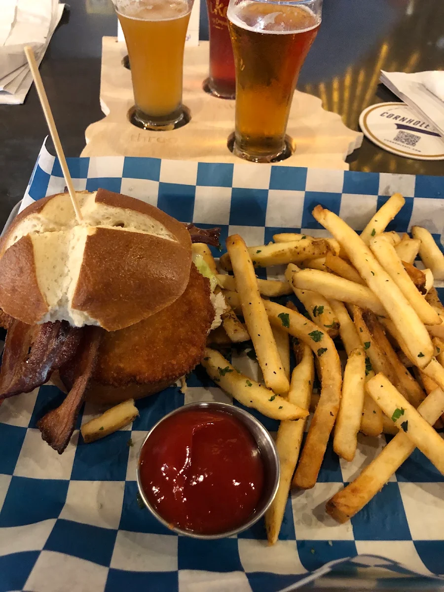 Schnitzel blt