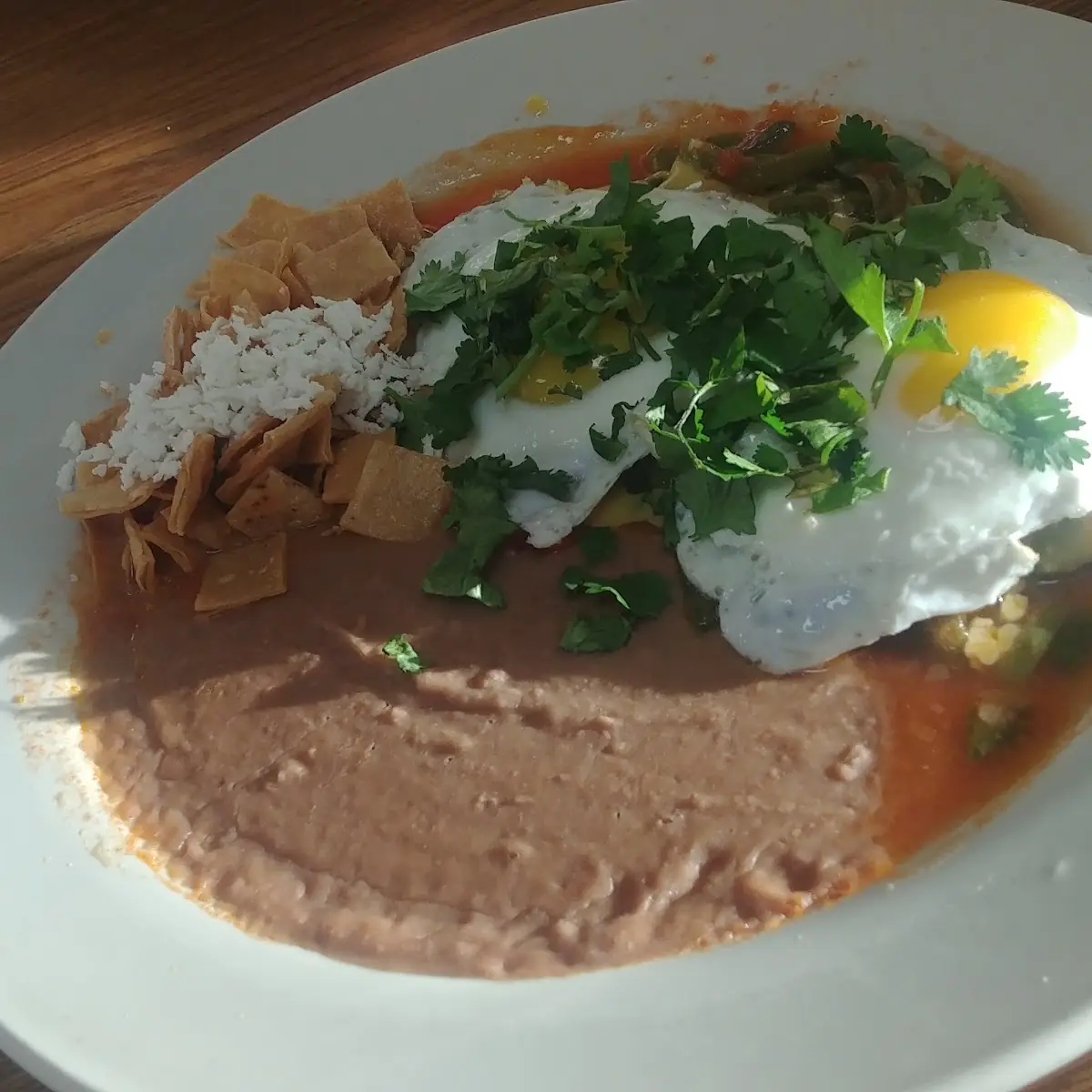 Nopalitos Rancheros Con Huevos Montados