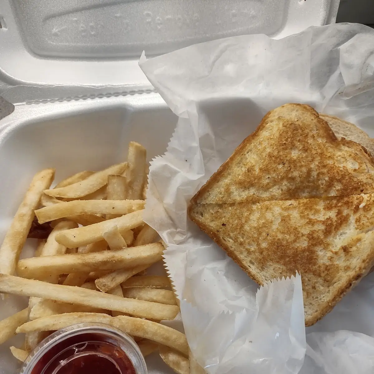 Kids Grilled Cheese with Fries