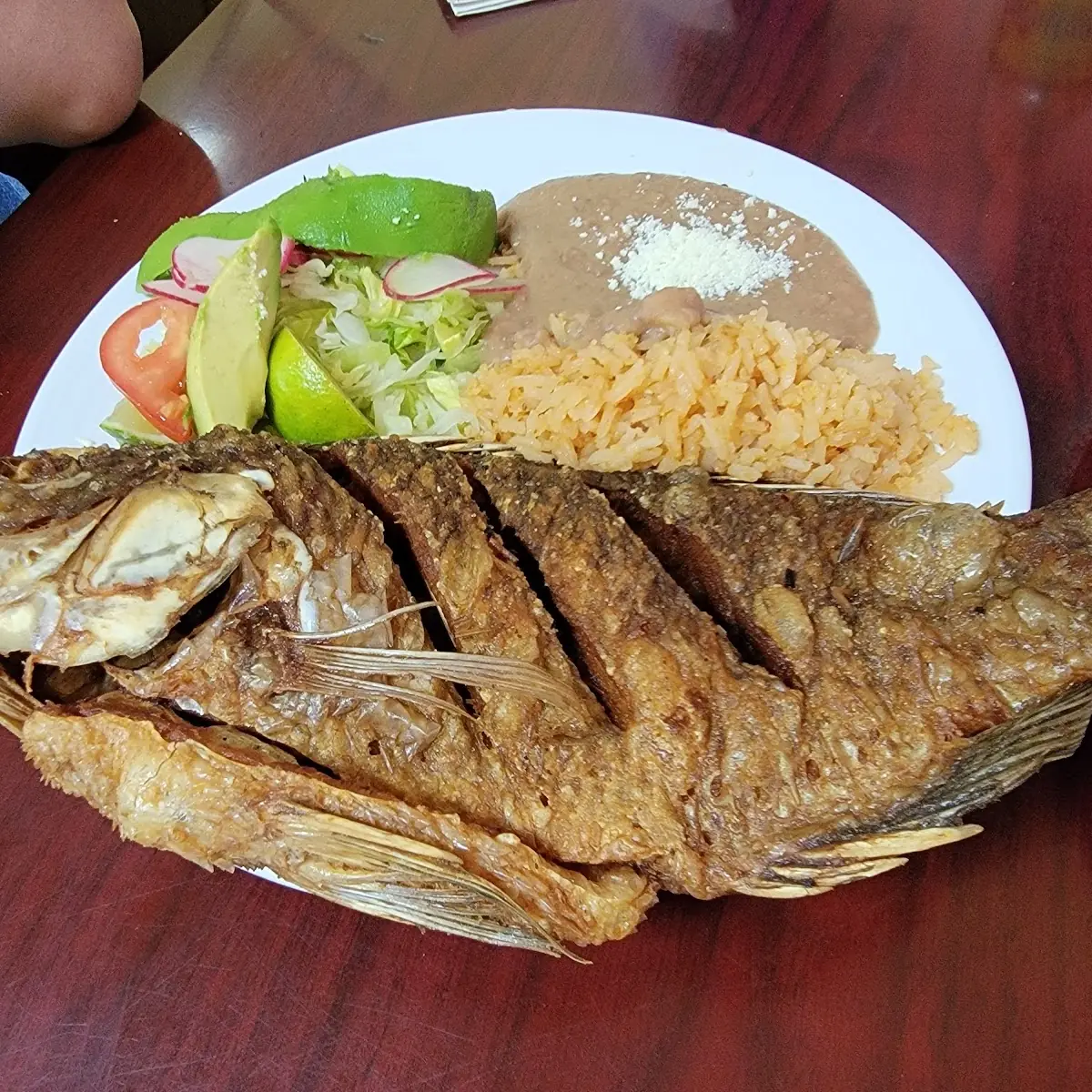 Mojarra Frita Dinner Plate