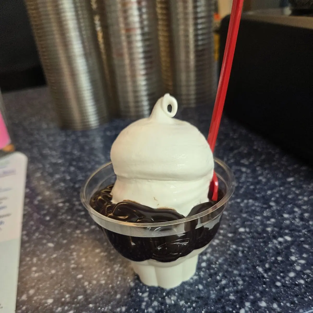 Medium Hot Fudge Sundae