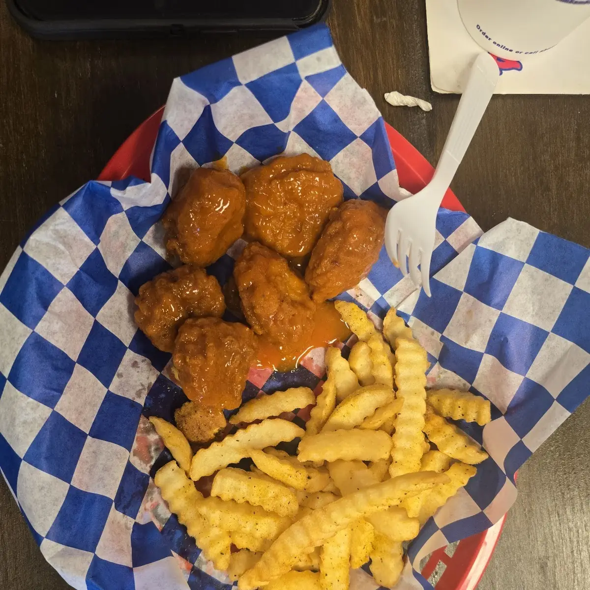 6pc Boneless Wings and Fries