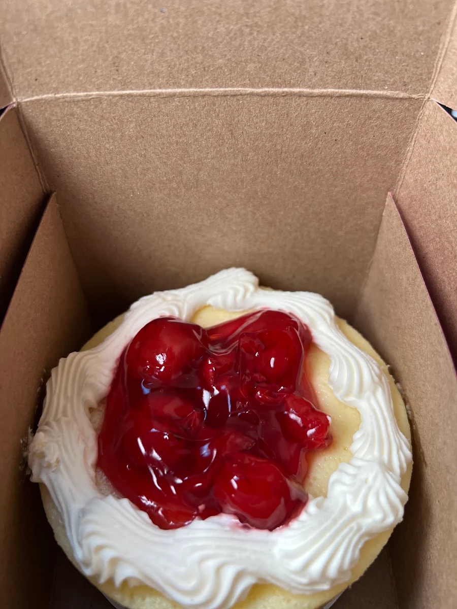 Gluten Free Cherry Cheesecake