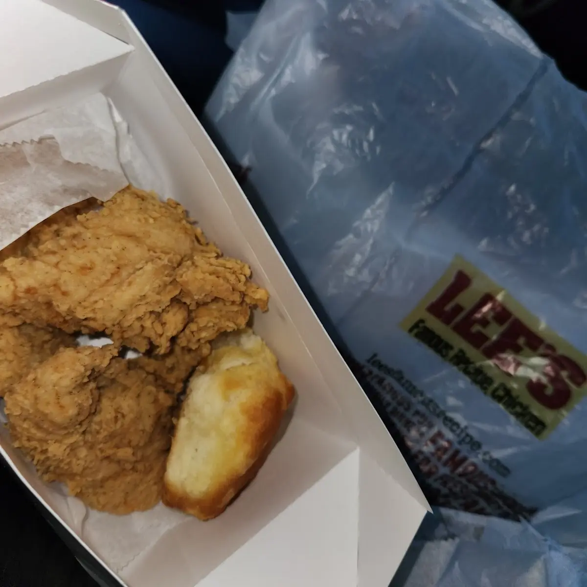 3pc Tenders and a Biscuit