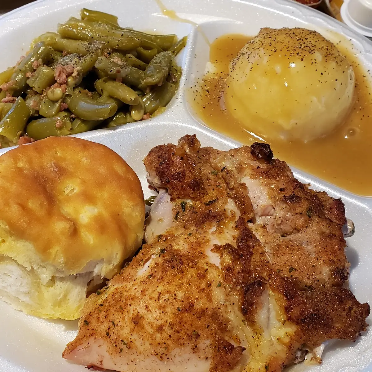 Oven Roasted Chicken Mashed Potatoes and Gravy with Green Beans