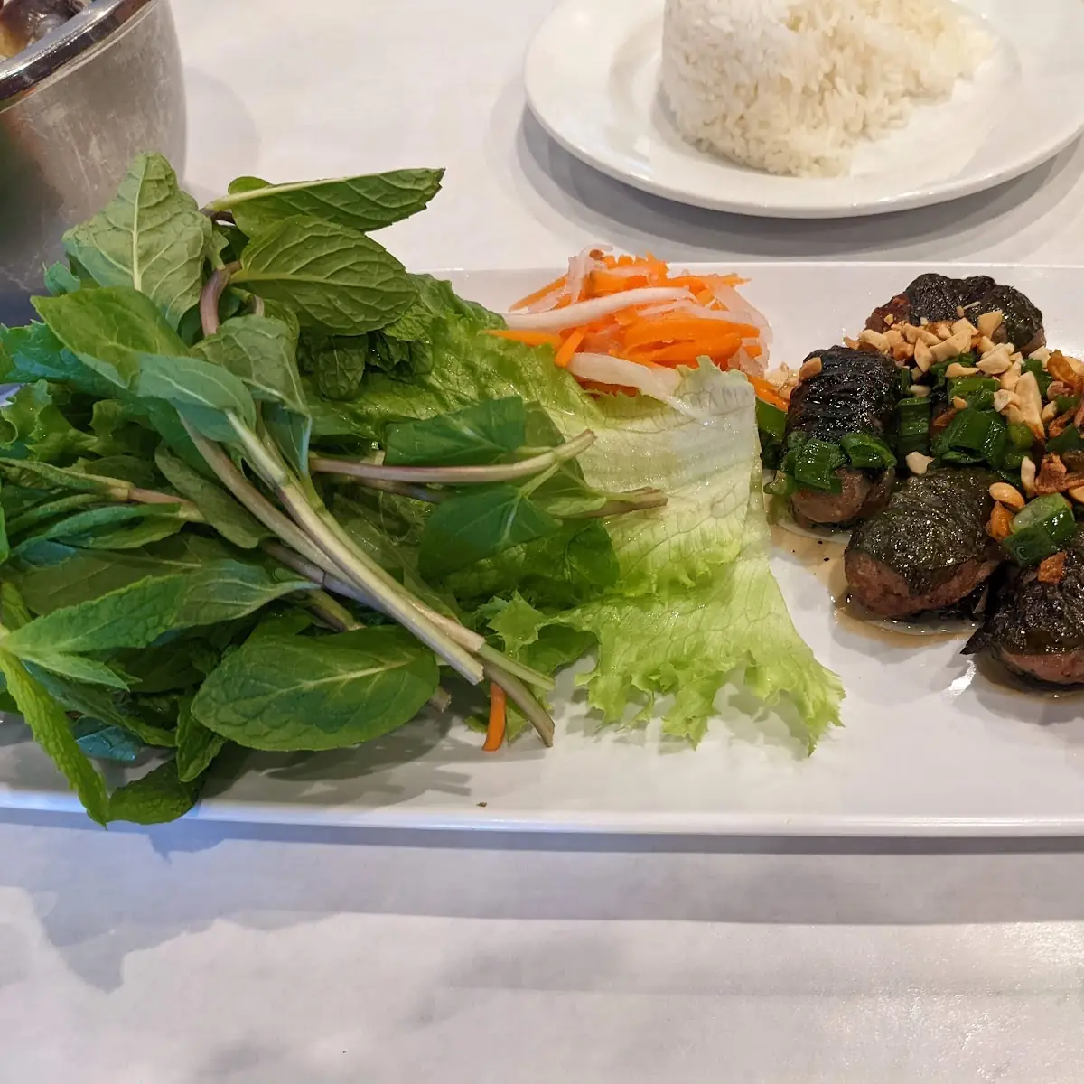 Bò Nướng Lá Lốp
