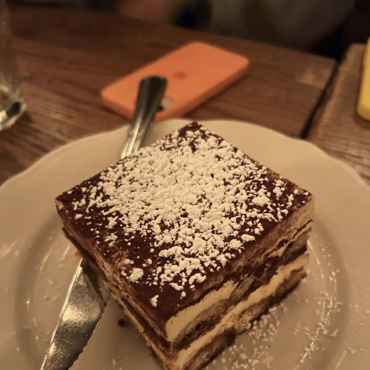 Tiramisu Cake
