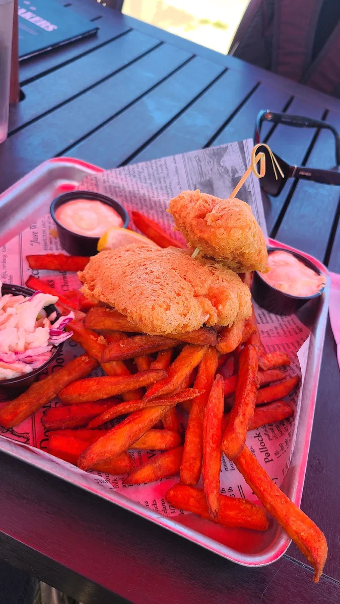 Fish and Chips, Studabakers