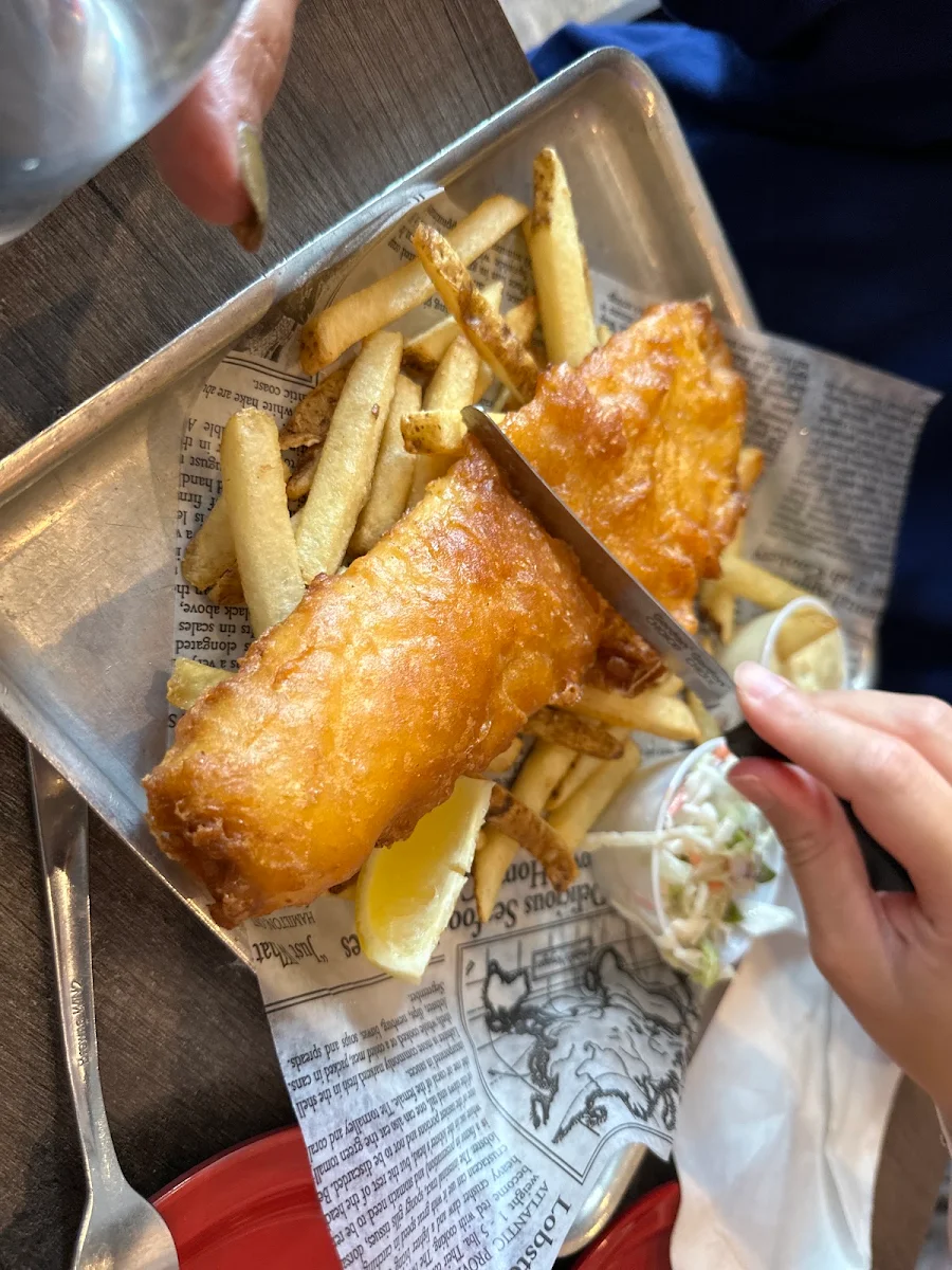 New Hook & Harbourtm Halibut N Chips, Studabakers