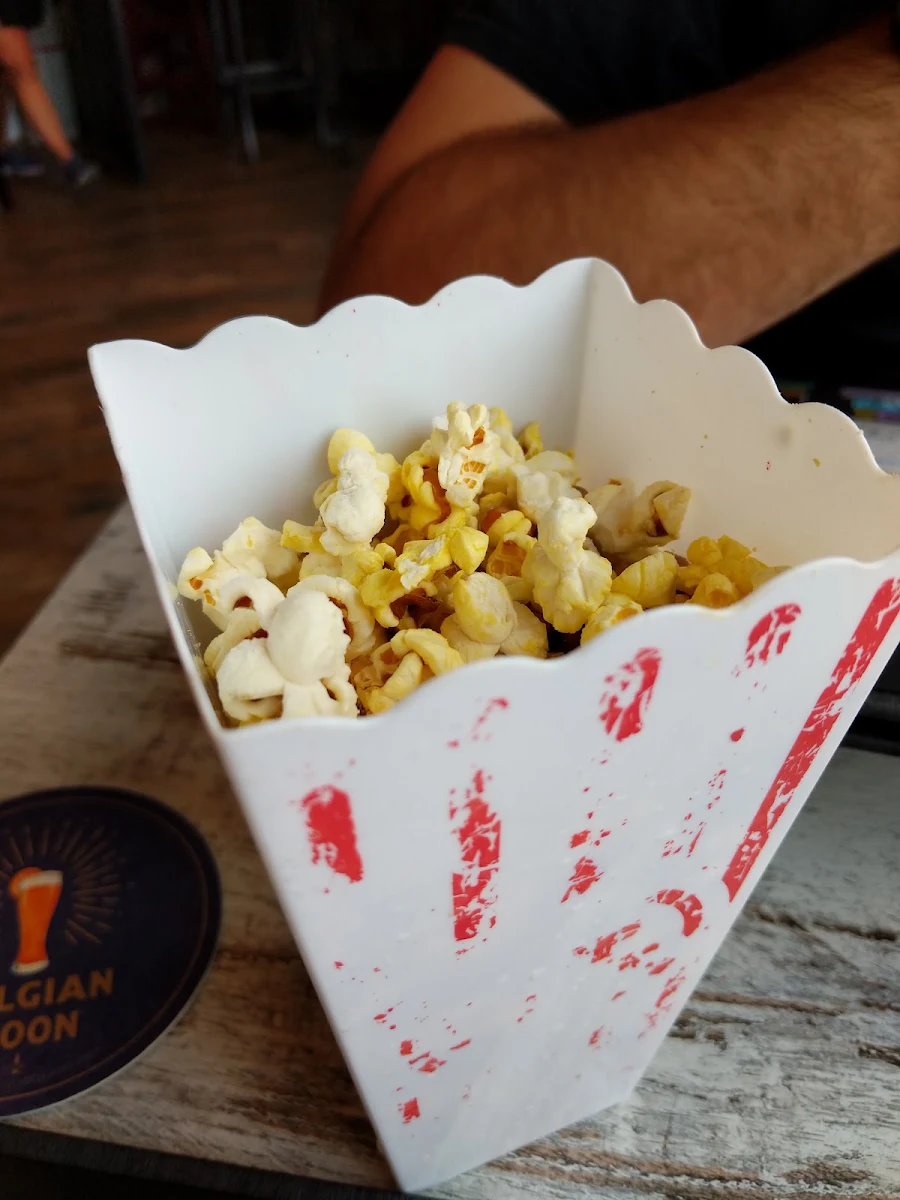 Popcorn, Studabakers