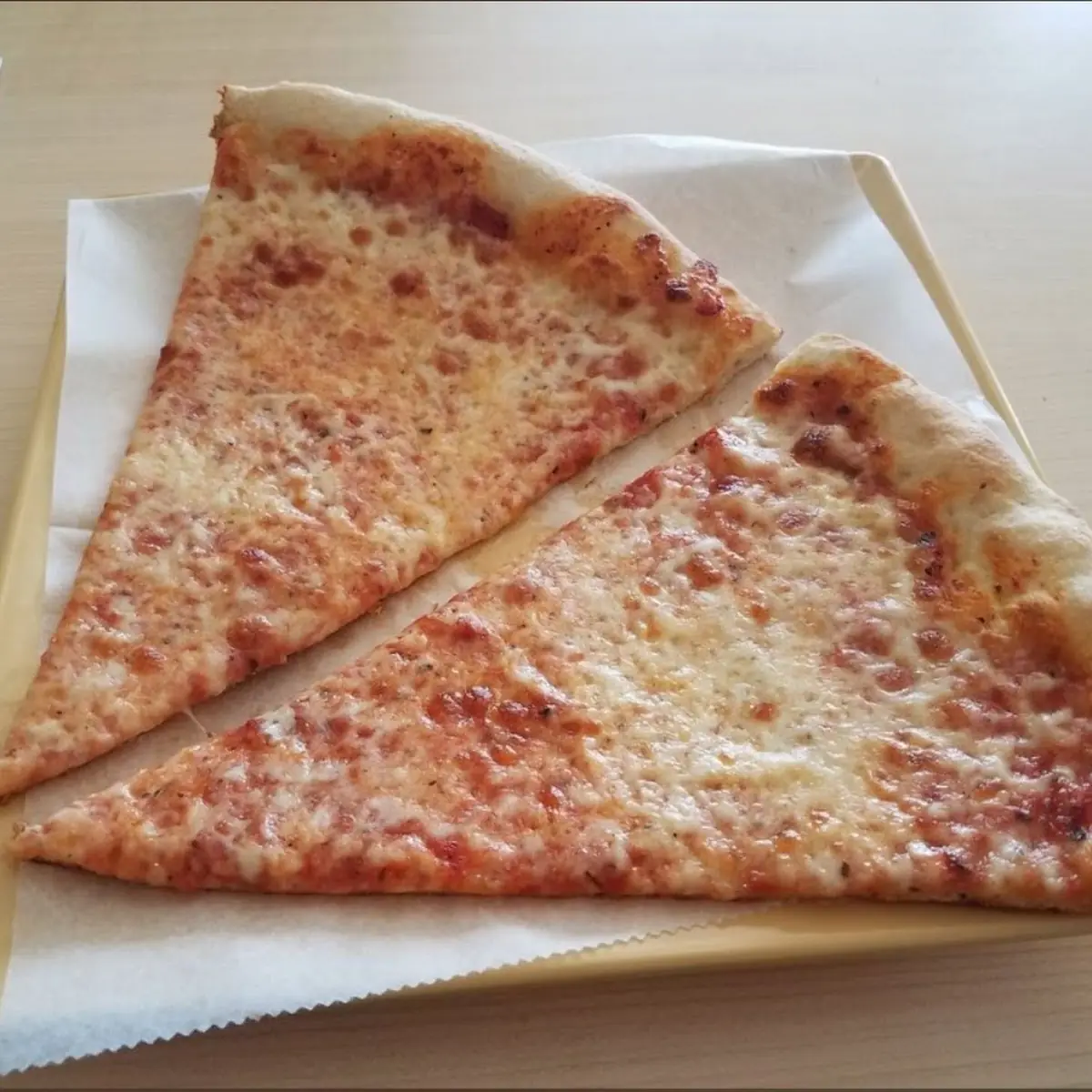 Large Cheese Pizza Slices