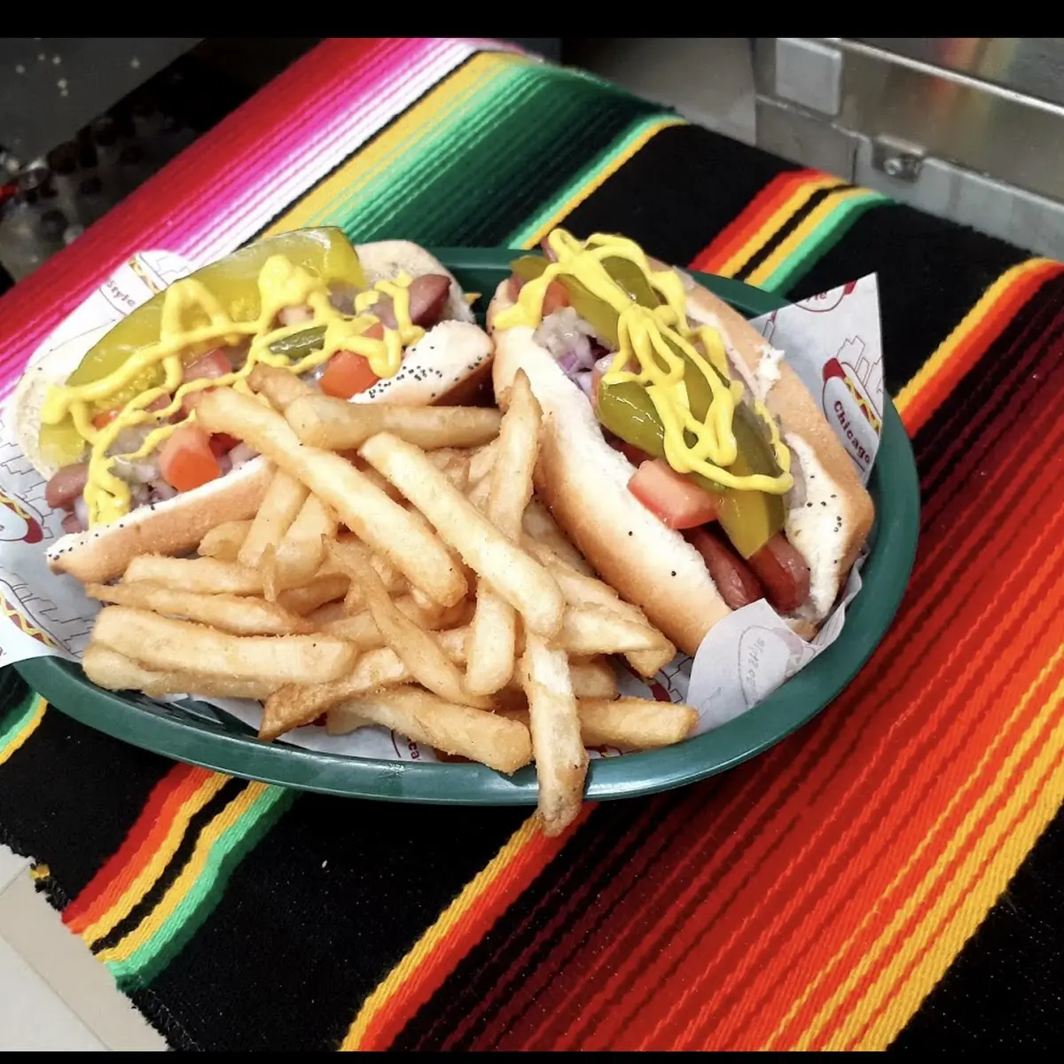 Hot Dog Chicago Style