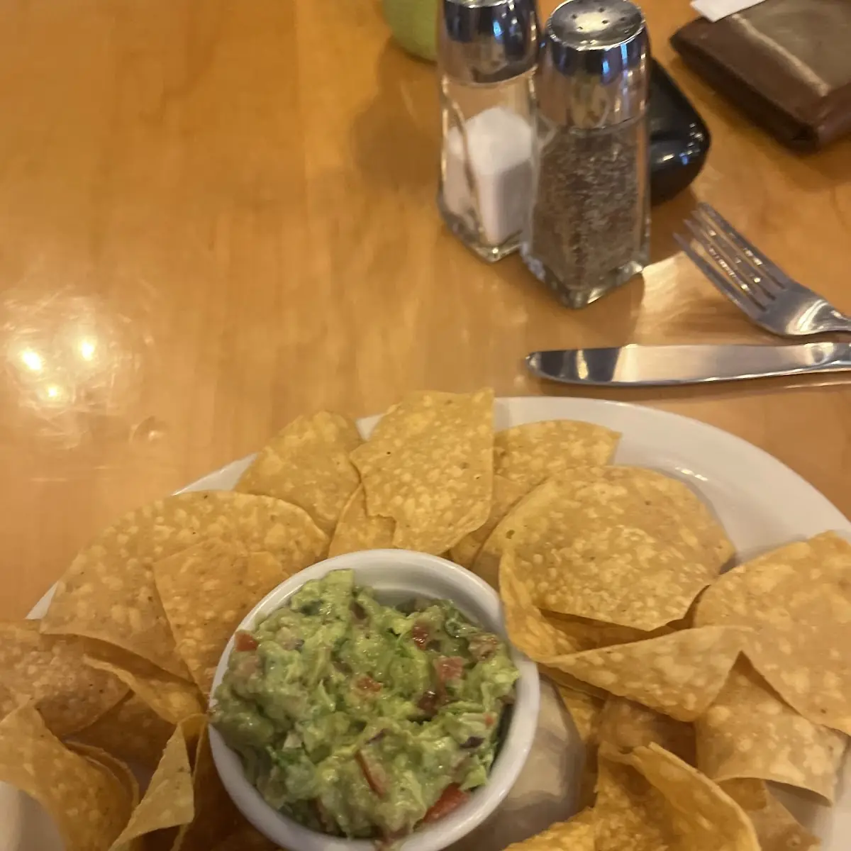 Homemade Guacamole with Tortilla Chips