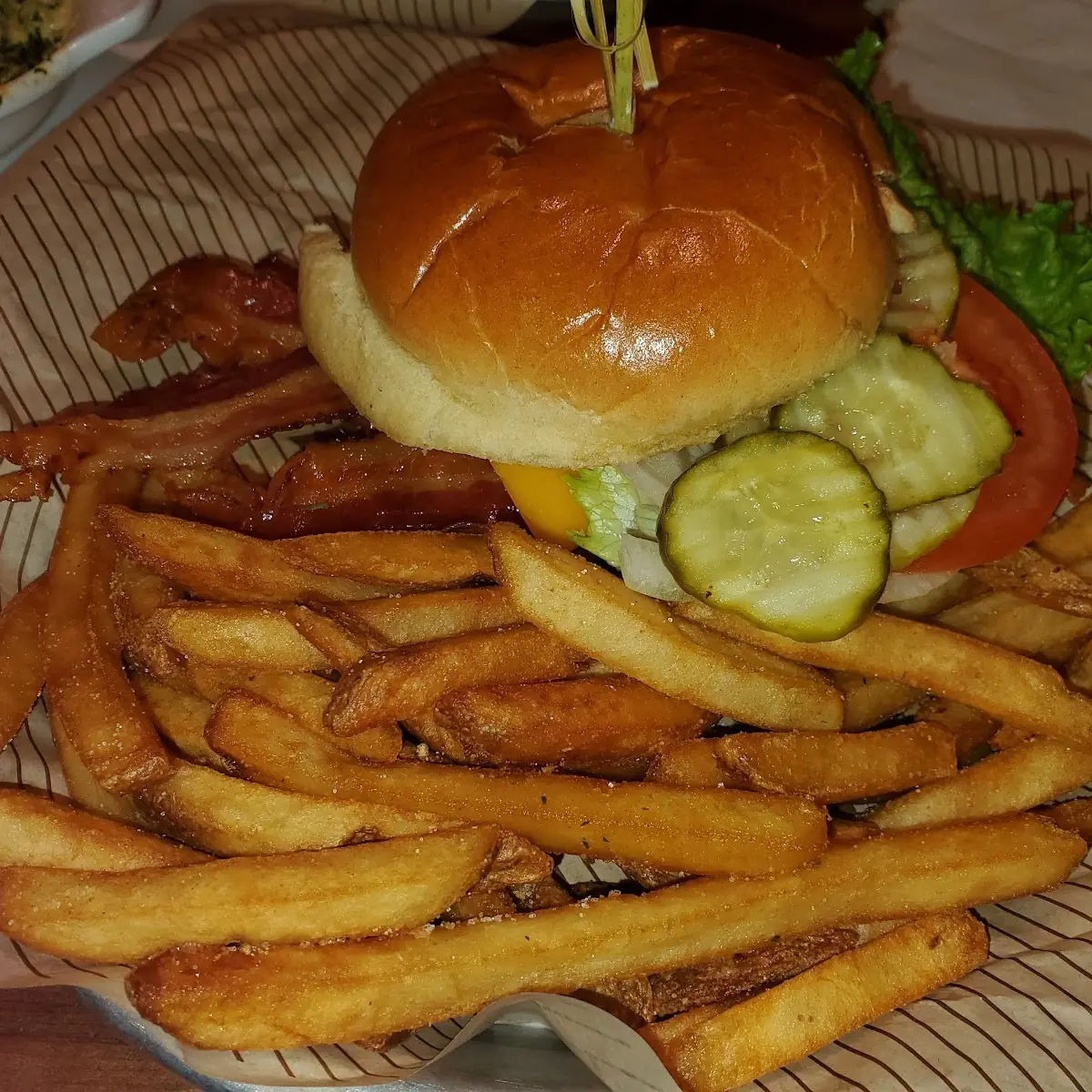 Bacon Cheeseburger