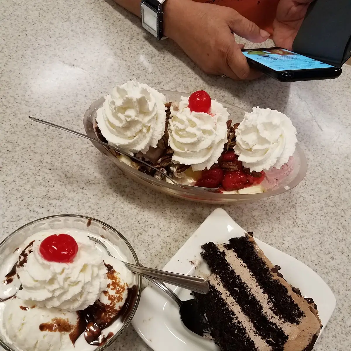 Old Fashioned Sundae