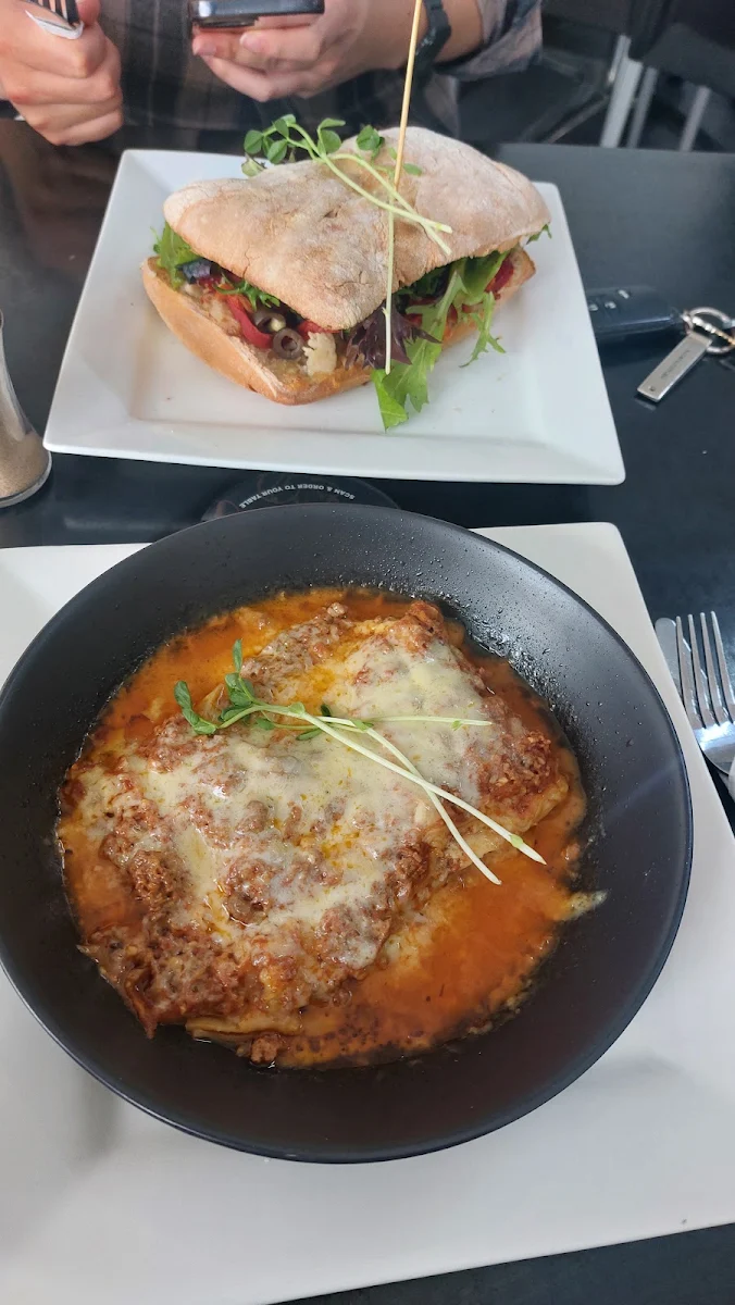 Highlights, Cafe Delizioso
