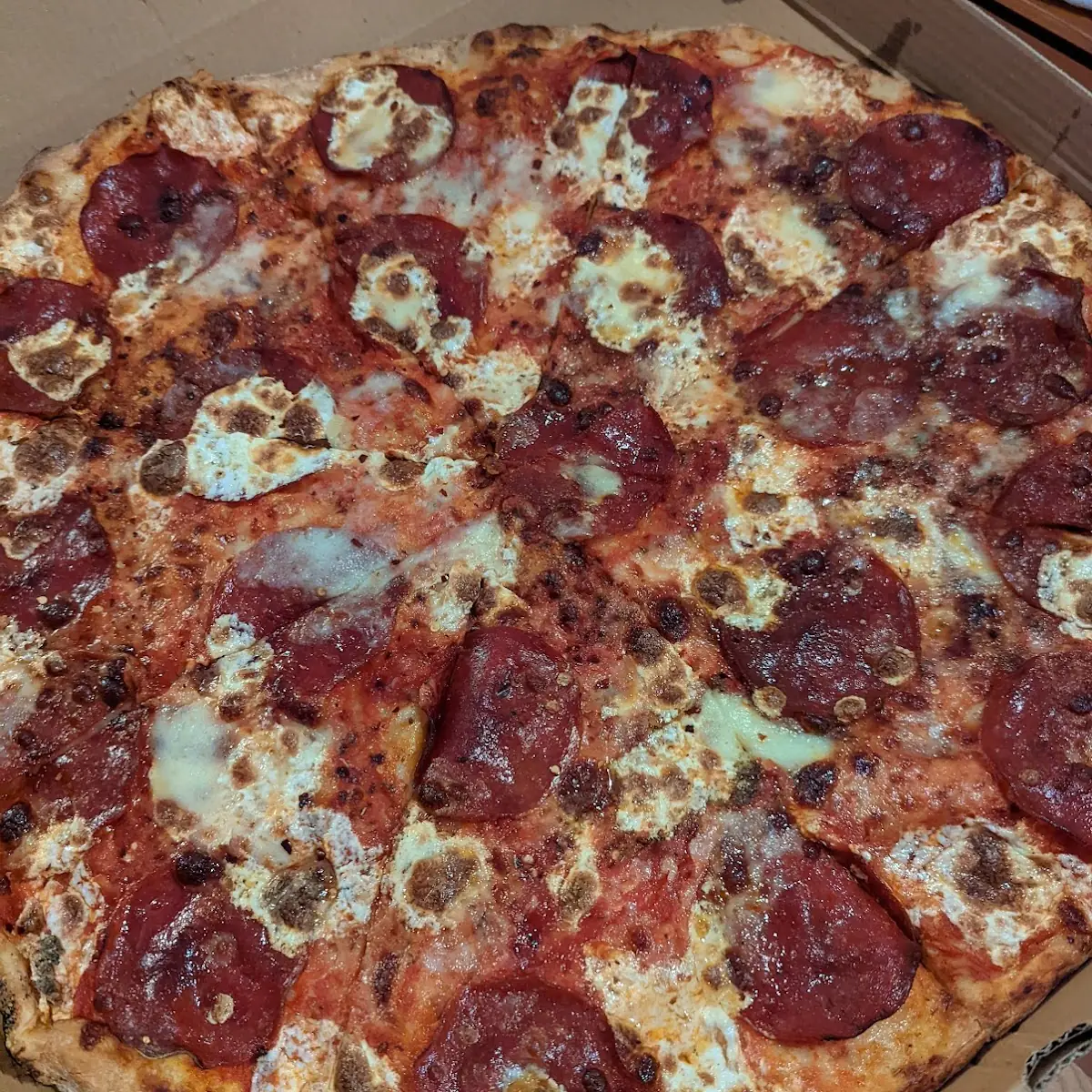 Bee Sting Pizza
