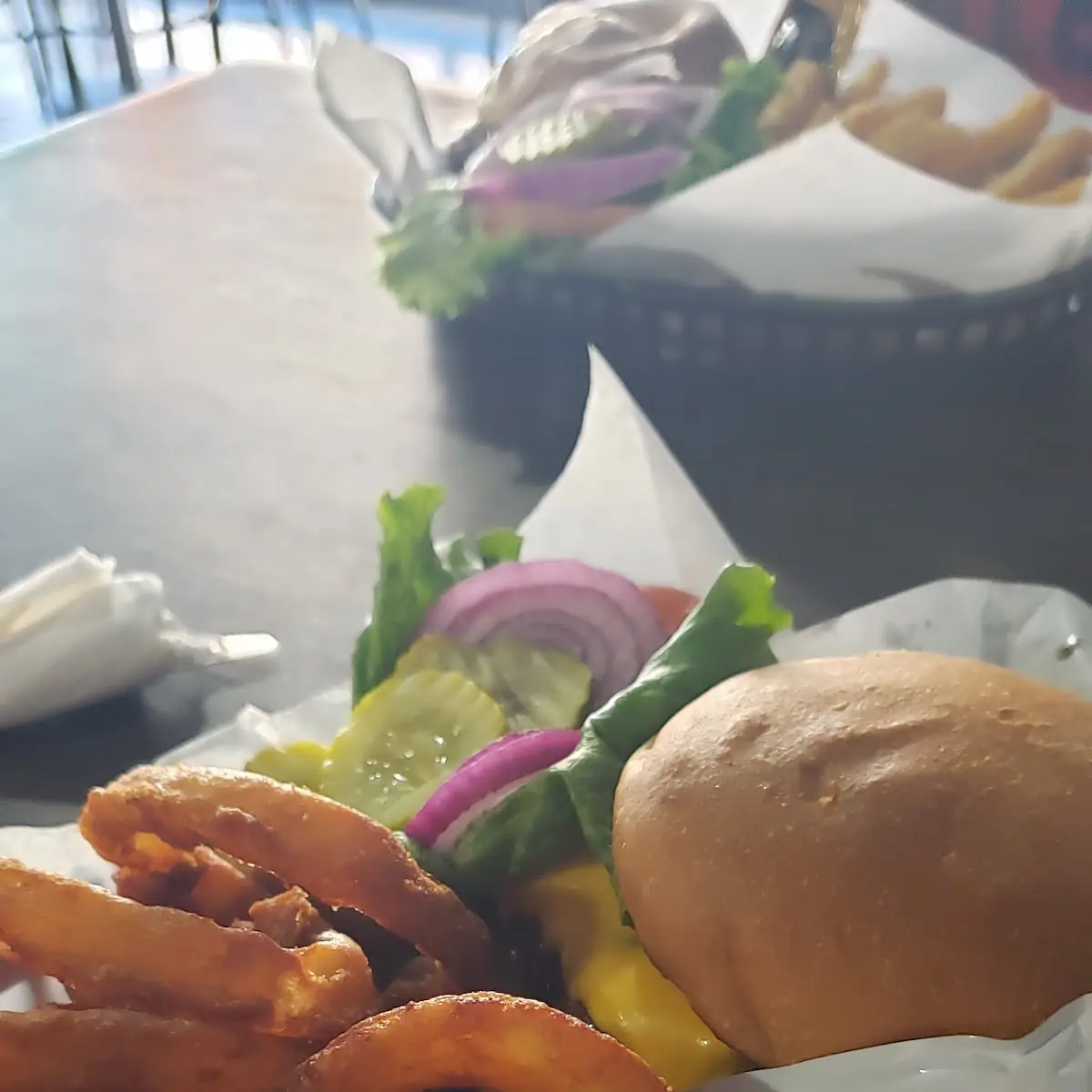 Cheeseburger and Onion Rings