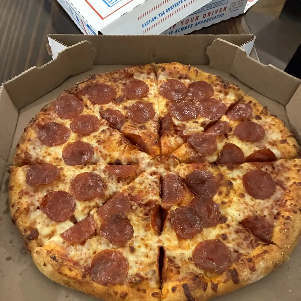 Large Pepperoni Pizza