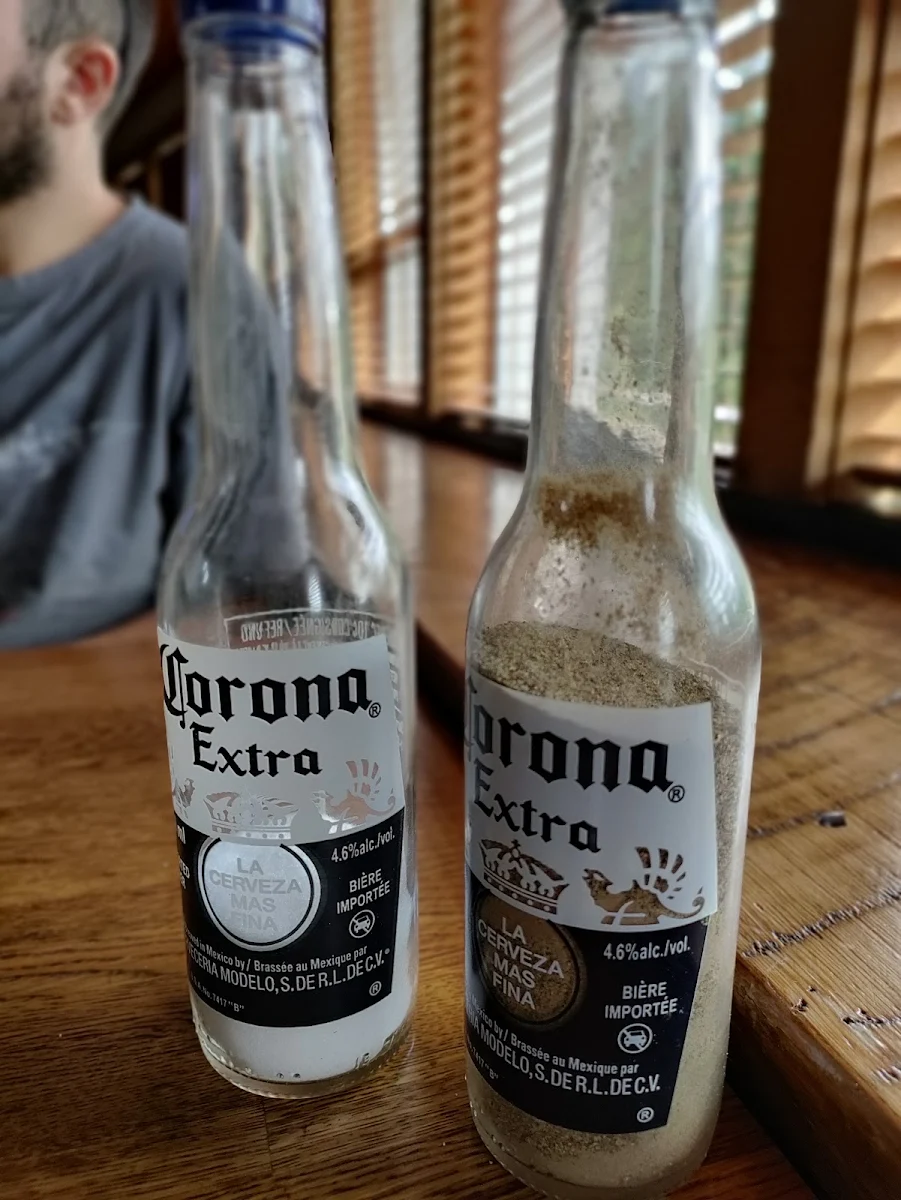 Salt and Pepper, The Ridge Roadhouse
