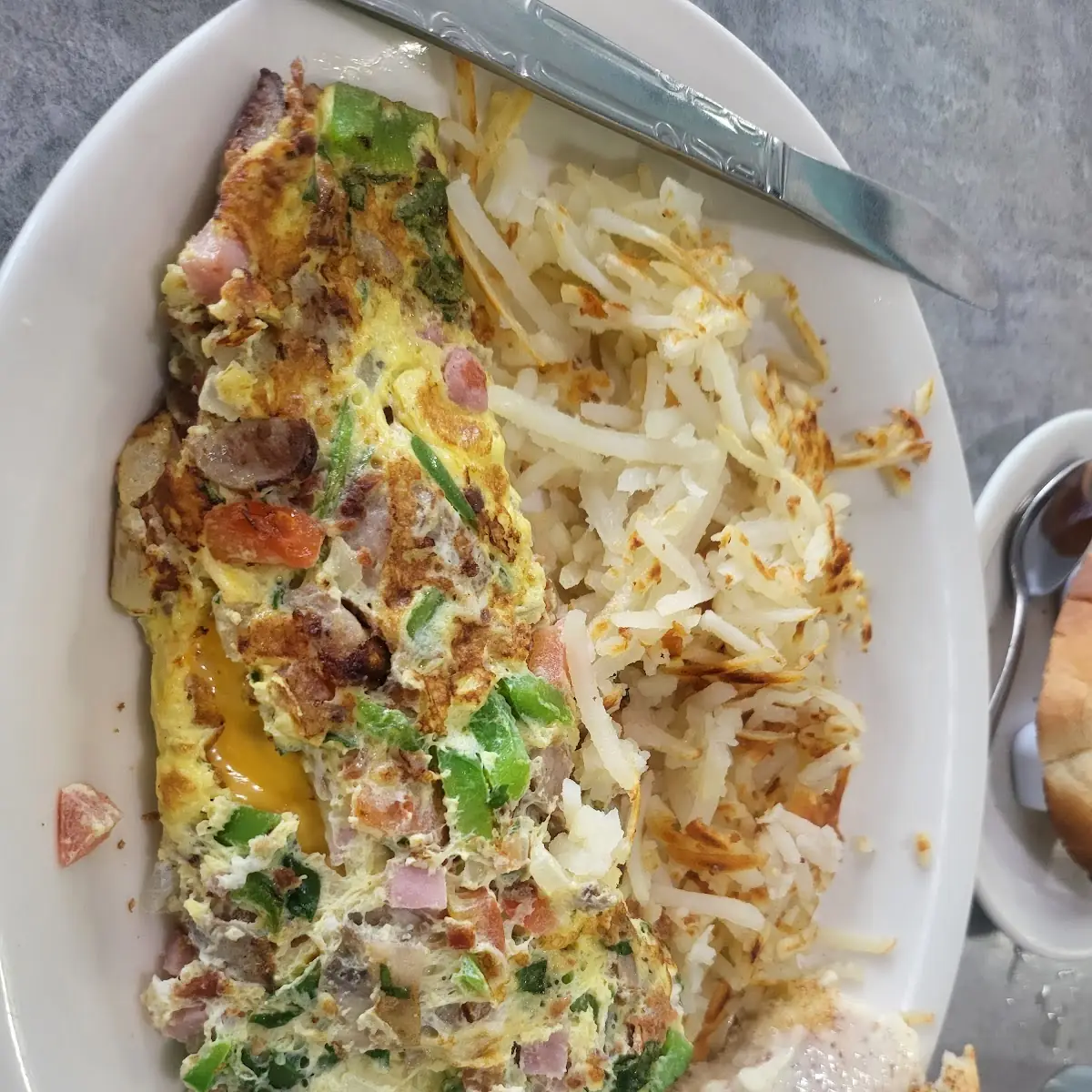 Chili Cheese & Onion Omelet