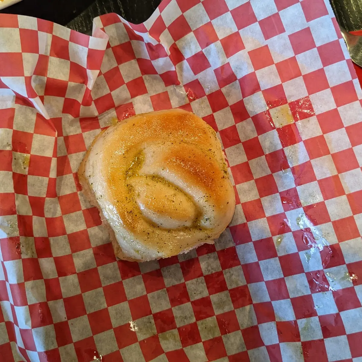 Dozen Garlic Rolls w Dipping Sauce