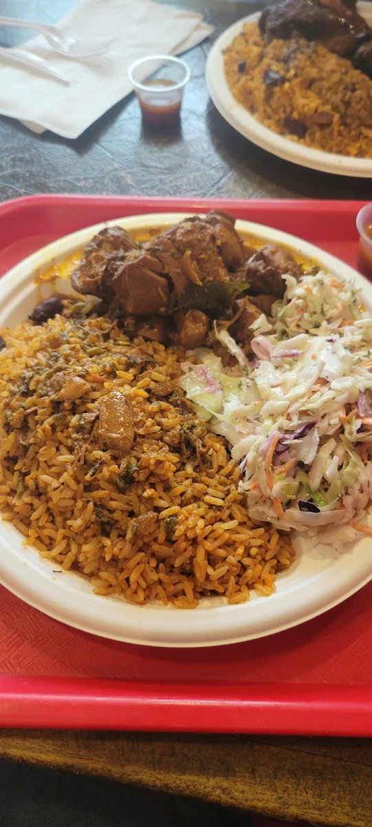 Large Stew Chicken with Rice, Aneal’s Taste Of The Islands