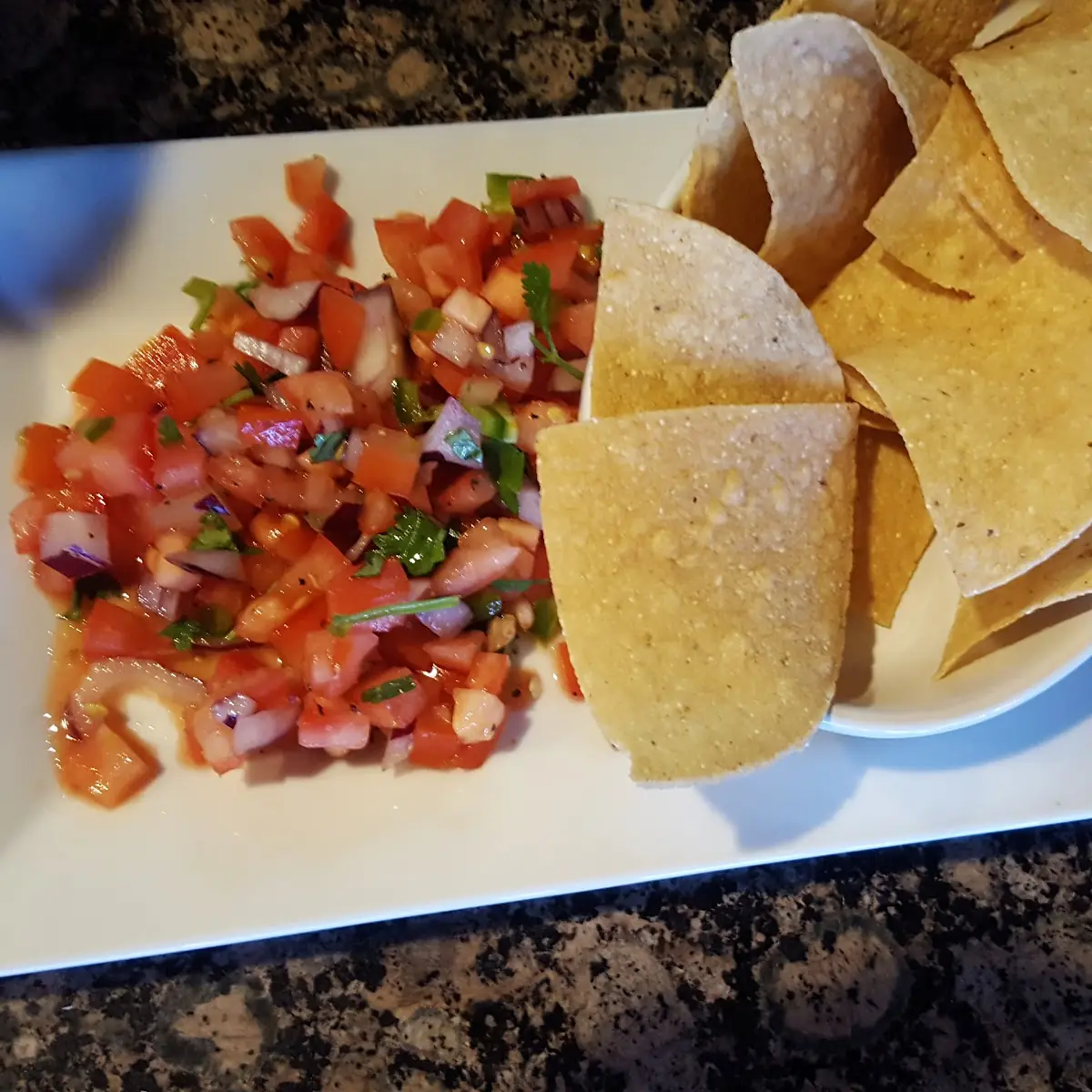 Chips & Salsa