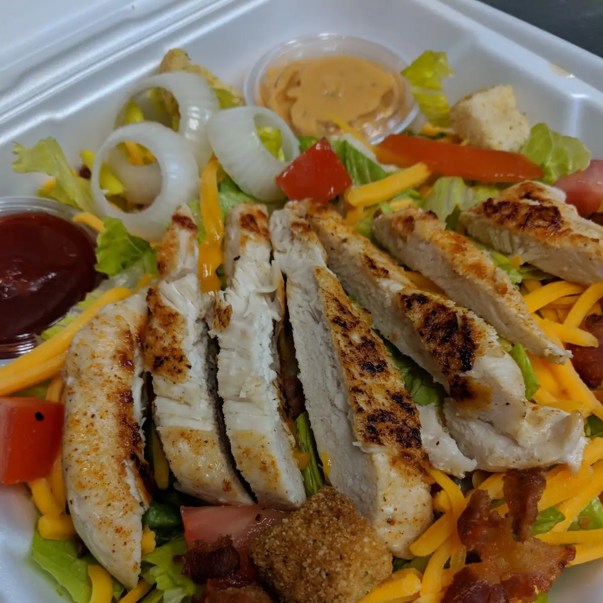 Grilled Chicken Breast Salad