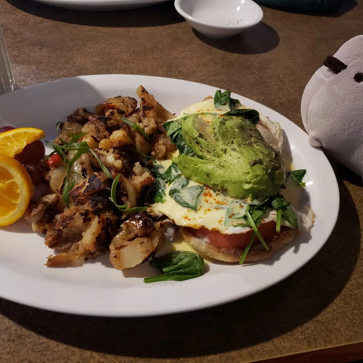 Avocado Eggs Benedict
