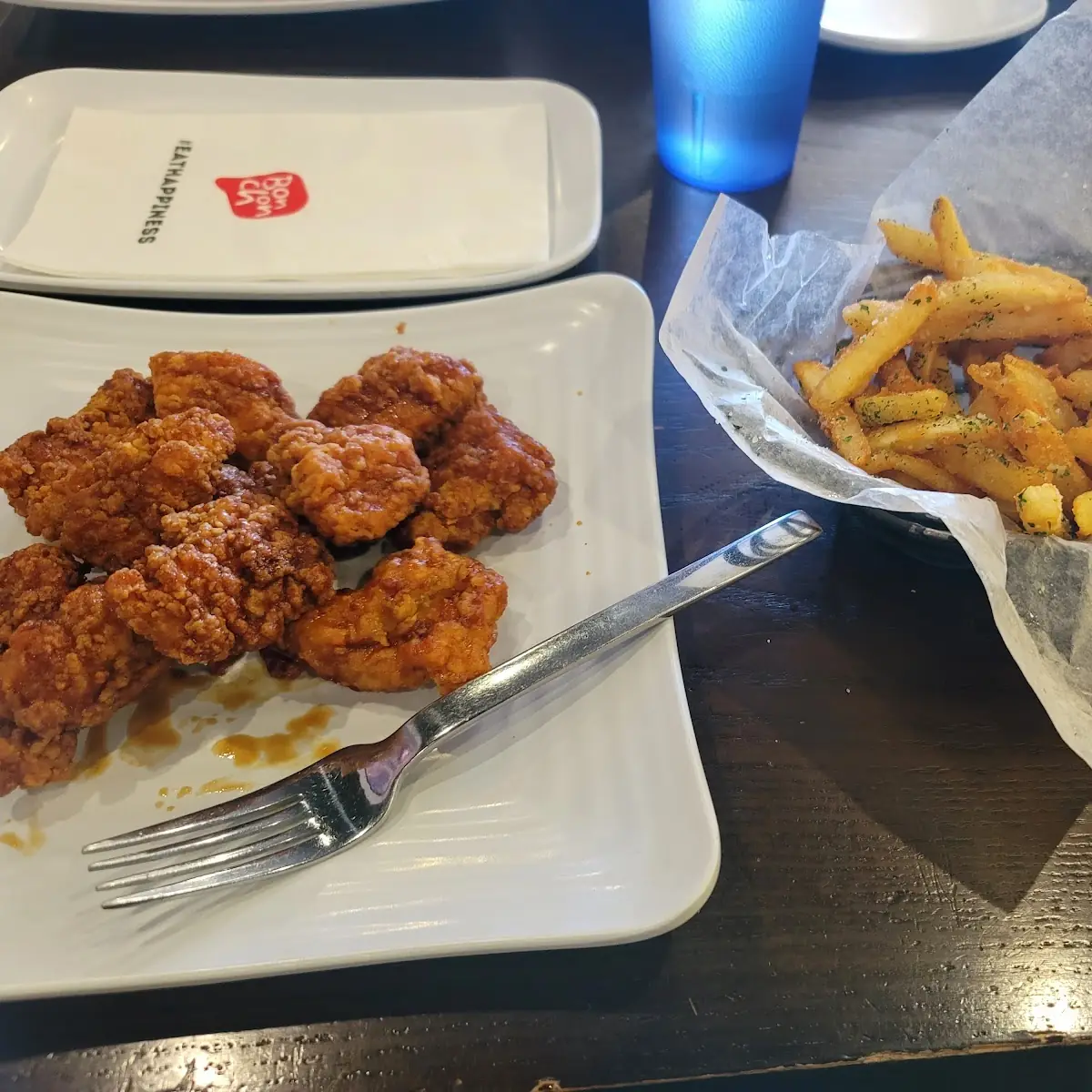 Boneless Wings and Fries