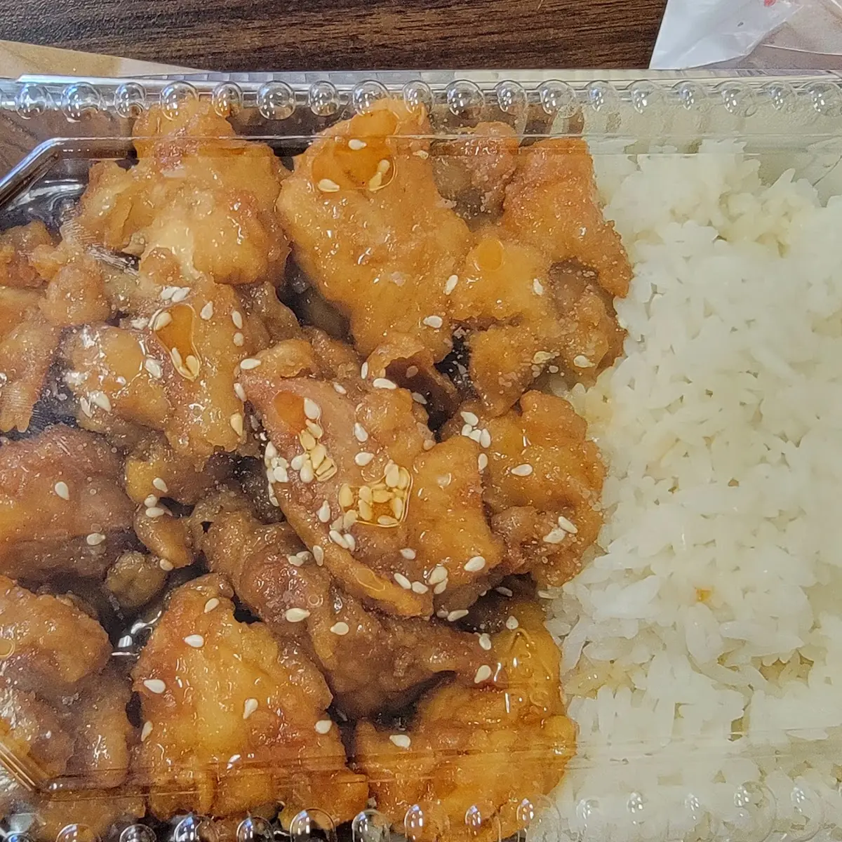 Sesame Chicken with White Rice