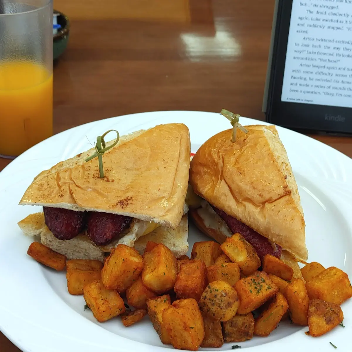 Z's Monte Cristo Breakfast Sandwich