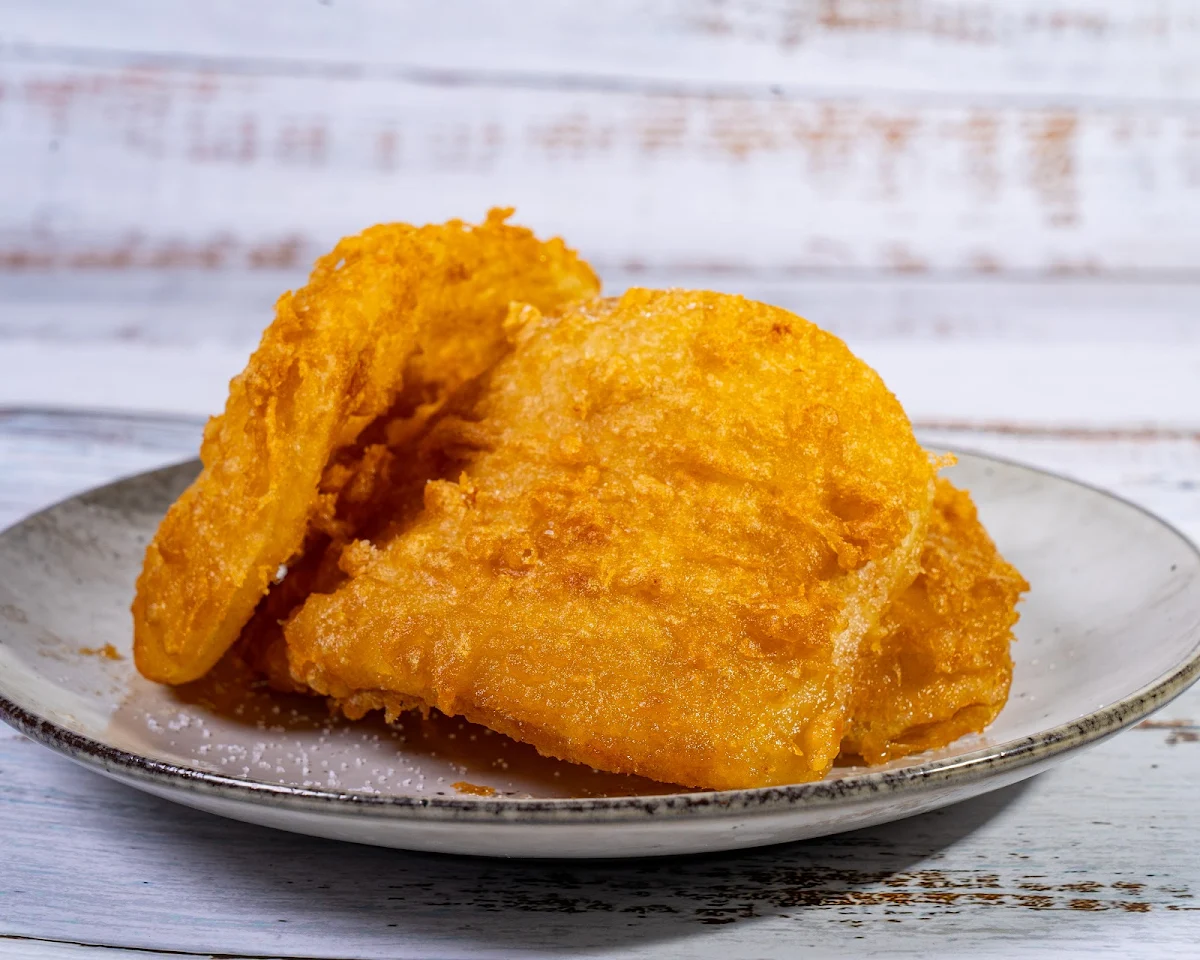 Pineapple Fritter, Fish Out of Water Hyde Park