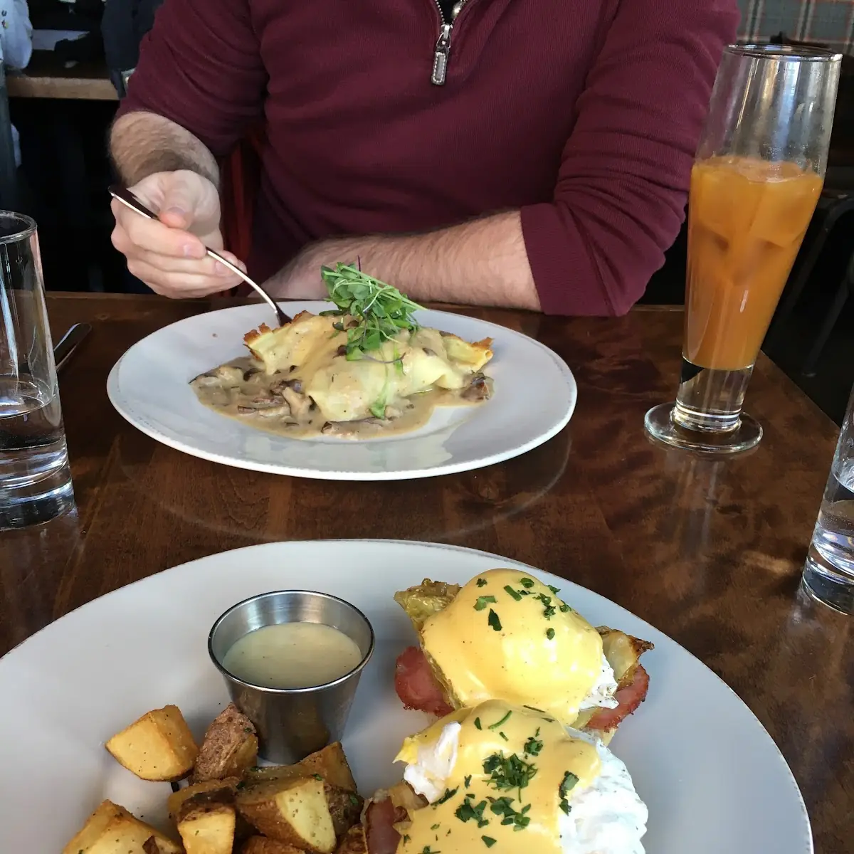 Eggs Benedict